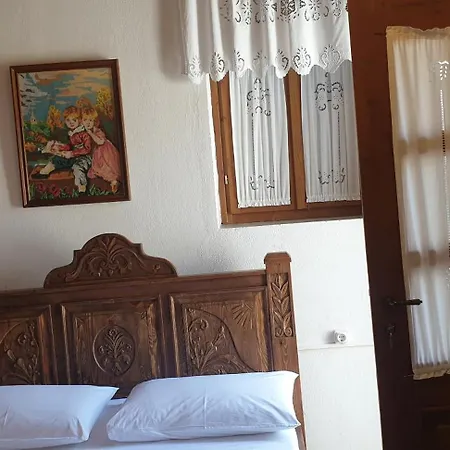 Silver Hill בית הארחה