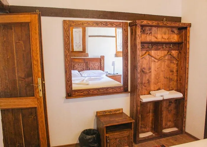 招待所 Silver Hill