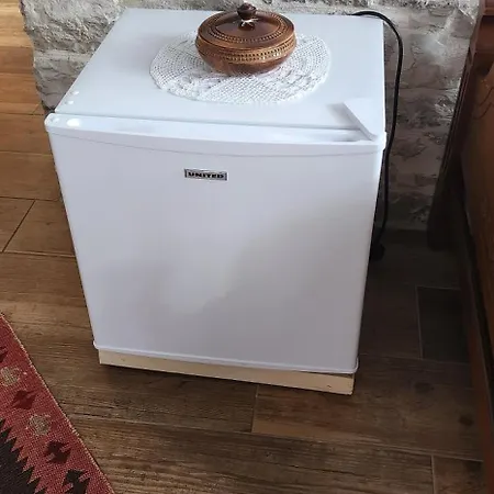 بيت ضيافة Silver Hill Gjirokastër