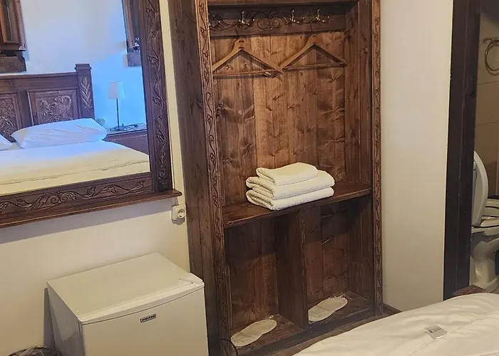 Silver Hill Guest house Gjirokaster